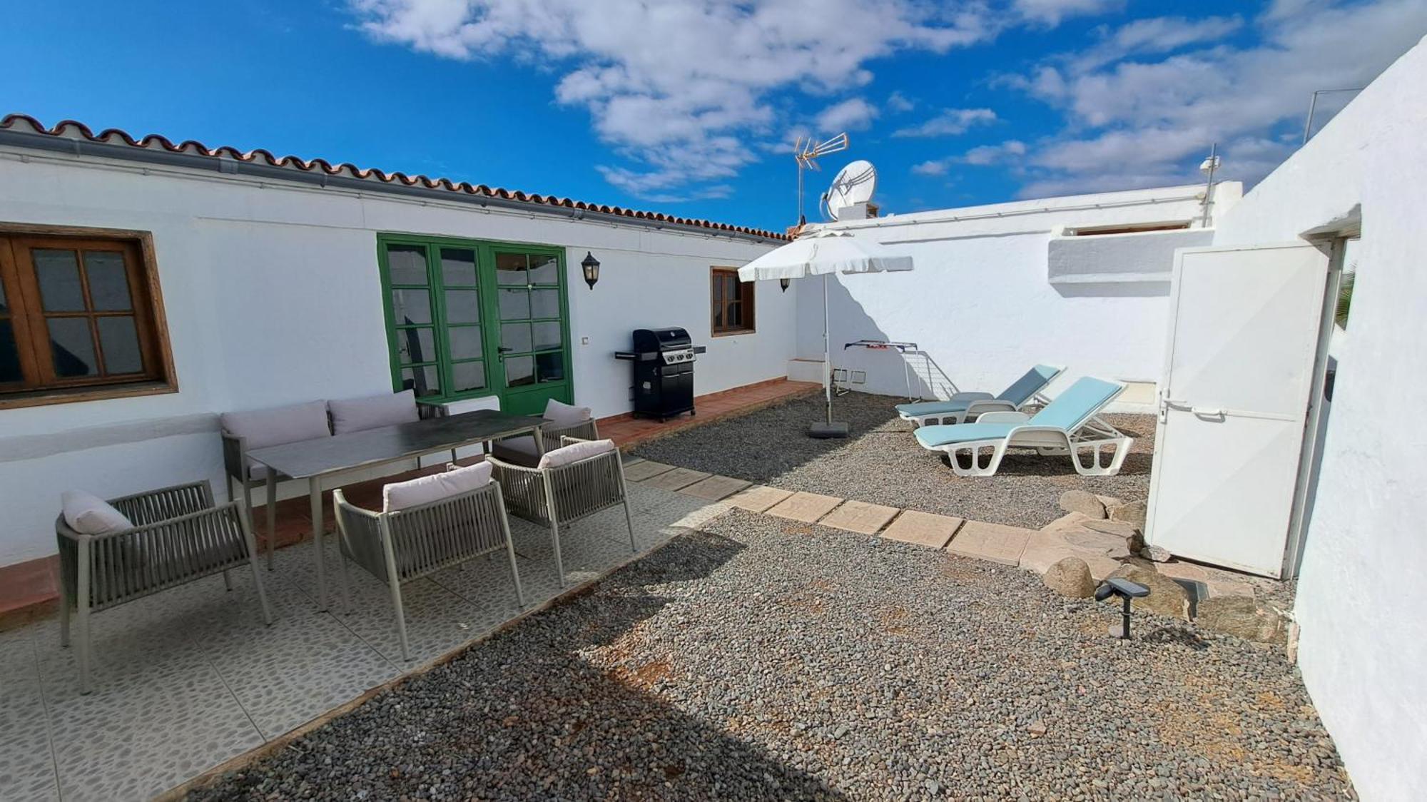 Remarkable 3-Bedroom House 'Villa' Finca Vistamar ซาโลเบร ภายนอก รูปภาพ